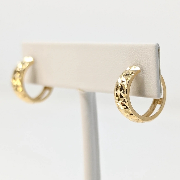 Jewelry - New 14k yellow gold 5mm huggie earrings pierced dainty round circle hoop